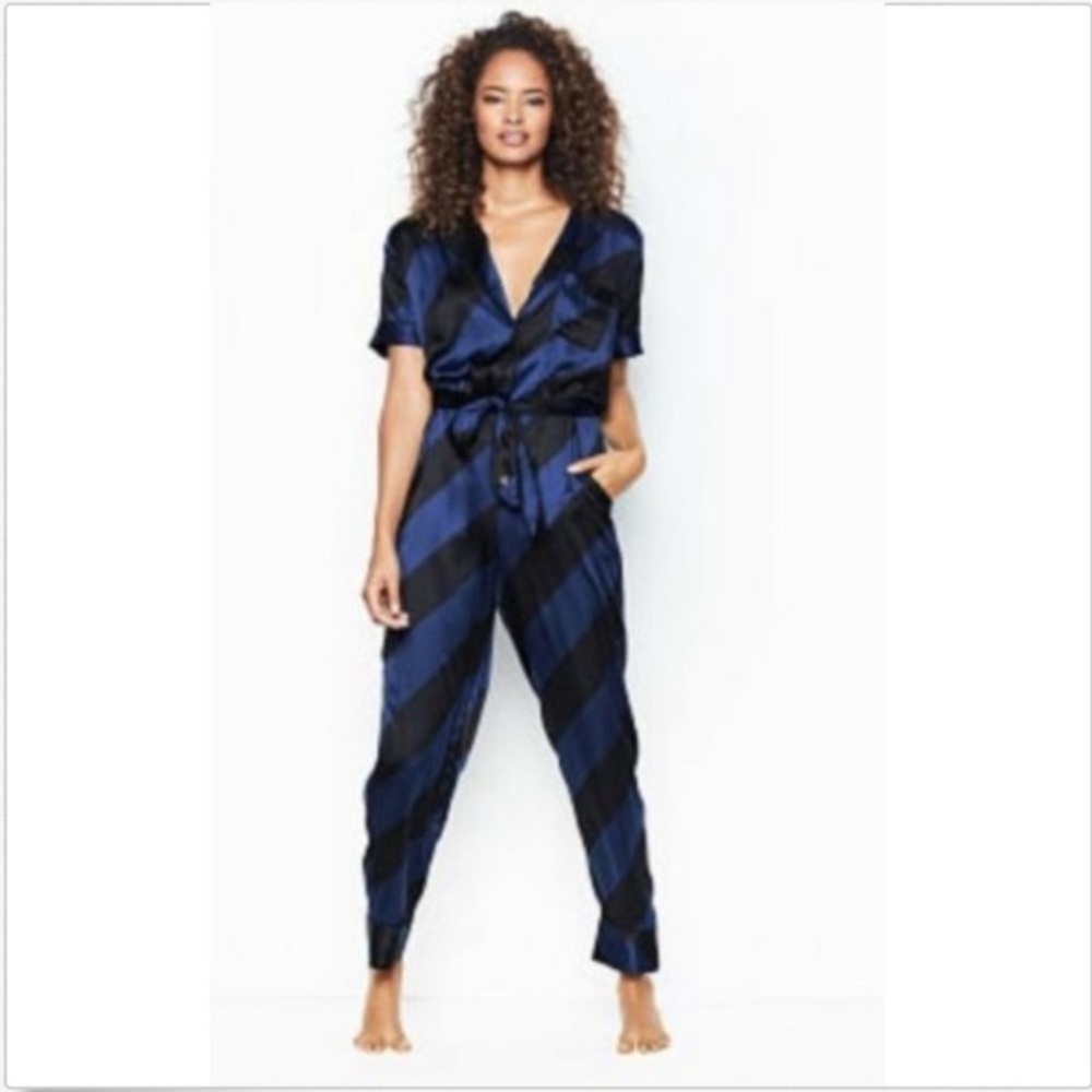 VICTORIA'S SECRET Satin Stripe Jumpsuit Romper Size XS